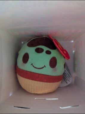 Disney Munchlings Aulani